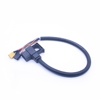 Kabinet Penggantian Baterai Adaptor Colokan Pengisian Daya 2+6 Konektor Inti Tembaga Selubung PVC IP67 E Penyimpanan Energi Baterai Lithium Sepeda Motor