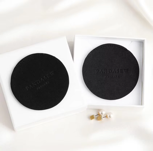 Bolsitas de terciopelo redondas personalizadas con logotipo, bolsas de terciopelo plegables para anillos y pendientes - Product Image 2