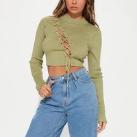 Fournisseur de vêtements de mode en gros personnalisé Oem Odm tricots femmes solide à lacets côtes tricot culture Sexy noir pull tricoté