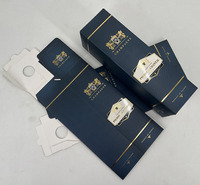 Boîte en carton pliable de luxe pour un seul bocal de vin, avec logo imprimé en CMJN, vernissage et marquage à chaud