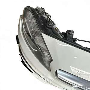 Para Mercedes-Benz: Conjunto de labio de parachoques delantero de plástico <span class=keywords><strong>blanco</strong></span> para rejilla de parachoques de coche Clase A 2014-2019, usado - Product Image 2