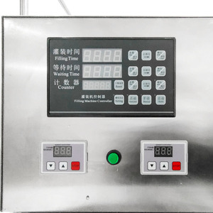 Machine de remplissage numérique électrique semi-automatique 220V avec contrôle PLC pour bouteilles d'eau, garantie 1 an - Product Image 1