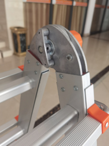 Échelle pliante <span class=keywords><strong>de</strong></span> <span class=keywords><strong>rangement</strong></span> multi-positions antidérapante, échelles <span class=keywords><strong>de</strong></span> sécurité télescopiques en aluminium pour escaliers - Product Image 5