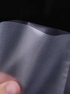 <span class=keywords><strong>Sacs</strong></span> <span class=keywords><strong>sous</strong></span> <span class=keywords><strong>vide</strong></span> texturés <span class=keywords><strong>pour</strong></span> congélateur, <span class=keywords><strong>sacs</strong></span> <span class=keywords><strong>sous</strong></span> <span class=keywords><strong>vide</strong></span> en plastique <span class=keywords><strong>pour</strong></span> aliments, chewing-gum, lait, gelée, aliments en conserve, emballage - Product Image 3