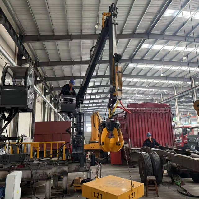 Heavy Duty Hydraulic Scrap Grapple Crane Stationary Material Handling Grab Machine for Waste Recycling