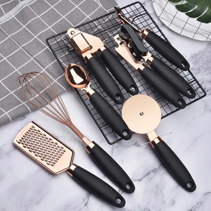 7PCS Amazon Hot Sale Kitchen Accessories Rose Gold Finished Kitchen Gadgets Set Copper Coated Stainless Steel Utensils