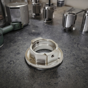 Độ chính xác quay khoan tiện gia công dịch vụ cho các bộ phận kim loại phi tiêu chuẩn thành phần thép không gỉ Khoan Dung nghiêm ngặt <span class=keywords><strong>CNC</strong></span> - Product Image 4