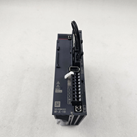 Nouveau servomoteur MR-JE-10B triphasé AC220V IP67 100W d'origine, installé en usine, expédition rapide.