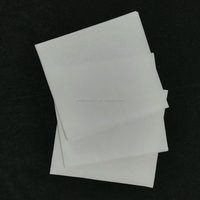 Lot de 50 serviettes jetables en lin blanc 1/4 plis pour desserts et boissons pour la fête de mariage