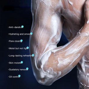 Gel de Ducha y Champú 3 en 1 Profesional para Hombre con Aceite de Baño, Control de Poros, Frescura Duradera y Fragancia Premium - Product Image 4