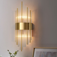 Lampe en cristal de luxe pour la décoration intérieure, lampe murale en cristal LED moderne pour salon, chevet, salle à manger, allée, escalier