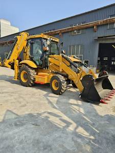 Vielseitiger 7600kg Bagger lader mit 1,5 m³ Lade kapazität und 0,3 m³ Grab kapazität - Product Image 3