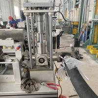 Machine de remplissage et d'emballage automatique pour adhésifs à haute viscosité, silicone et produits de scellement en saucisses