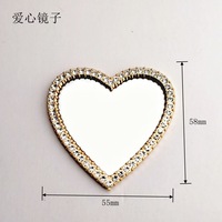 Nouvelle coque de téléphone DIY polyvalente avec miroir couronne d'amour, accessoires de beauté, produits de maquillage pour femmes, vente en gros