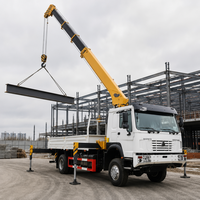 Camion-grue articulée HOWO 4x4 de 6,3 tonnes avec grappin et tarière en option, personnalisable, garantie internationale
