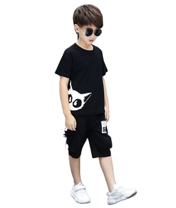Venta al por Mayor de Conjuntos de Ropa para Niños, Estilo Nuevo, Camisetas con Logotipo Impreso y Pantalones, Turquía - Product Image 1