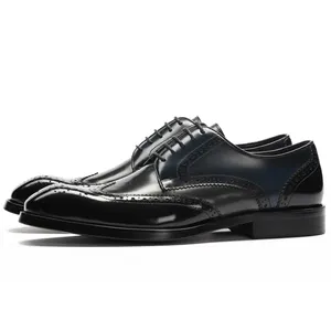 男性のためのトレンディなビジネスクラシックシューズ新しいスタイル本革高級男性他の靴人気の新着男性S