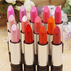 Bálsamo labial mate Brillo de labios Lápiz labial Rojo brillante Hidratante duradero Crema de maquillaje desnuda Lápiz labial - Product Image 1
