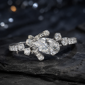 Bague florale en forme de goutte d'eau pour femmes, bijou élégant pour l'index, style princesse - Product Image 4