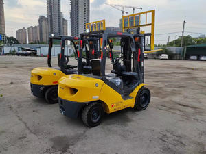 Chariot élévateur diesel Komatsu d'occasion de 3 tonnes, modèle 2016, puissance de 45 kW, 0-2000 heures, excellente qualité, petit chariot élévateur, meilleur prix - Product Image 5