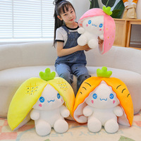 Nouvelle Peluche Super Douce pour Chien en Forme de Fraise, Coussin Décoratif en Forme de Carotte, Figurine de Chien Blanc en Peluche