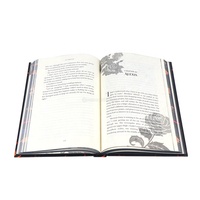 Livre d'éditeur personnalisé encre noir et blanc couverture rigide roman livre de fiction impression livre relié avec bords pulvérisés