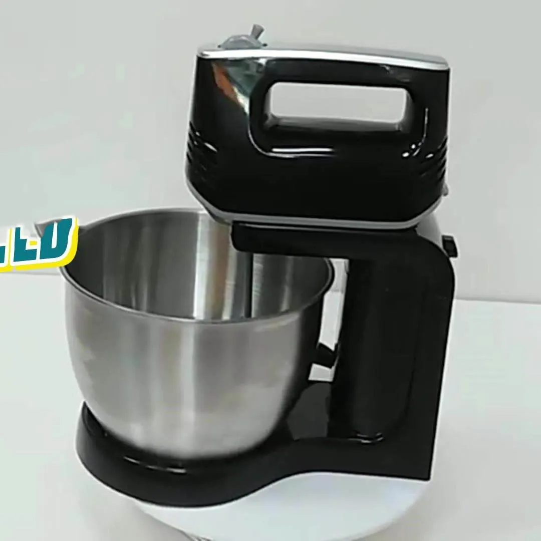 Wholesale Stainless Steel Egg Beater Household Manual Milk Beater 600W Stand Hand Mixer With Mixing Bowl