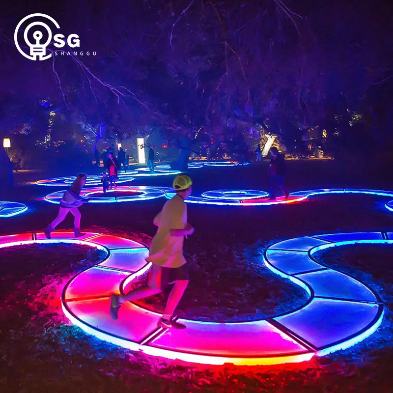 SG เทศกาลดนตรีที่มีสีสันวงกลมแบบพกพาไฟ Led อิฐ3D ดิจิตอล LED ที่มีความสำคัญ RGB ฟลอร์เต้นรำสำหรับไนท์คลับเวที
