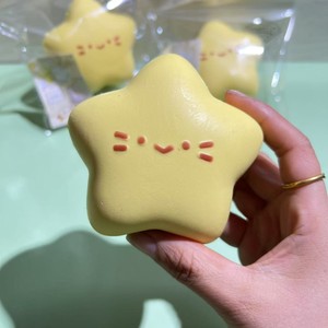Jouet anti-stress Kawaii style japonais multi-formes, étoile mignonne, jouet mochi squishy pour adultes et enfants unisexes - Product Image 2