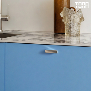 Manija de Puerta de Latón Cepillado de Diseño, Herraje Interior de Alta Resistencia, Tirador de Ventana Minimalista para Villa, Latón Sólido, Estilo Moderno y Elegante - Product Image 5