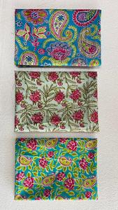 Tissu en molleton corail à motifs ethniques géométriques floraux en dobby 100% coton sur mesure - Doux, respirant, léger, accessoires pour filles - Product Image 5