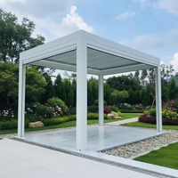 Pergola intelligente en aluminium à lames orientables avec toit solaire réglable, design carré personnalisable pour jardin et balcon