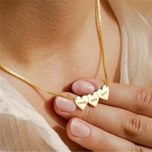<span class=keywords><strong>Collana</strong></span> a Cuore <span class=keywords><strong>Personalizzabile</strong></span> in Acciaio Inossidabile Placcato Oro <span class=keywords><strong>con</strong></span> <span class=keywords><strong>Nome</strong></span> Inciso al Laser, un Prodotto di Nicchia - Product Image 1