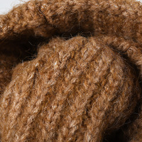 Vente en gros de bonnets en laine mélangée personnalisés avec logo unisexe, pour les voyages en plein air, chauds, avec protection des oreilles, design classique