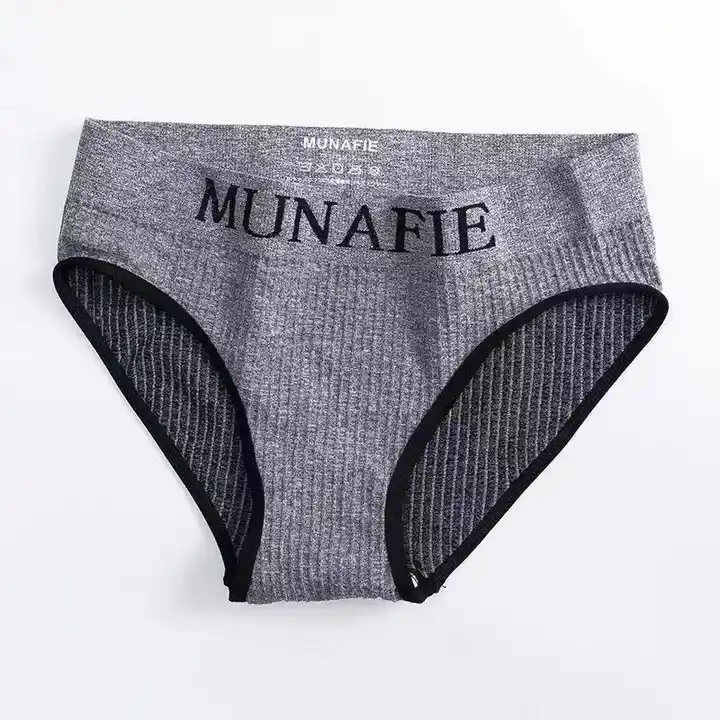 Munafie Young Ladies Seamless Brief Panties