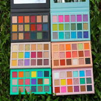 Palette de fards à paupières minéraux quatre saisons en gros, personnalisable, marque privée, sans cruauté, poudre scintillante waterproof