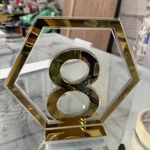 Decorazioni per Tavoli da Matrimonio Eleganti Numeri di Tavolo VIP per un Evento Memorabile - Product Image 2