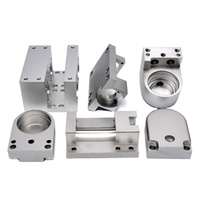 Mesin aluminium Cnc presisi kustom klem pohon tiga batang kemudi Billet Cnc bagian mesin aluminium untuk sepeda motor