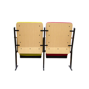 Sillas de aula de la serie Pilot Caterpillar con reposabrazos para uso en escuelas y hospitales - Product Image 2