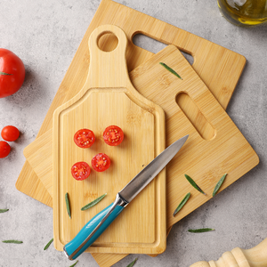 Juego de 3 Tablas de Cortar de Bambú con Logotipo Personalizado, Utensilios de Cocina Ecológicos para Cortar Carne y Servir, Aptos para Lavavajillas - Product Image 1