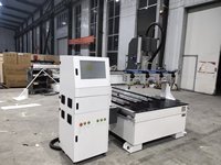 Machine de découpe de verre CNC multi-têtes à 4 broches, commande NC Studio, broche 2,2 kW, zone de travail optimisée