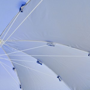 Sombrilla para Exteriores de 130 cm, Impermeable y Resistente al Viento, con Revestimiento Plateado UPF50+, Poste Ajustable, Parasol para Playa, Patio, Camping - Product Image 4