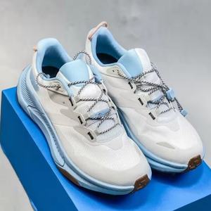 Zapatos de Diseñador de Lujo de Alta Calidad, Blancos y Azules, para Uso Diario, Suela de Goma, Zapatos Deportivos Casuales, Ligeros, Transpirables, de Malla, Saludables - Product Image 1