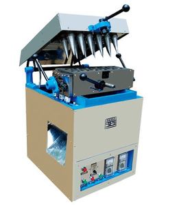 Máquina para hacer <span class=keywords><strong>conos</strong></span> de waffle, máquina para hacer <span class=keywords><strong>conos</strong></span> de helado con cono de waffle, superventas - Product Image 1