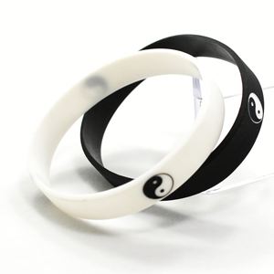 Bracelets promotionnels en silicone personnalisés avec design Tai Chi pour événements d'entreprise et team building, faible MOQ 100 pièces - Product Image 5