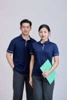 Polo tricoté en polyester vierge léger respirant à séchage rapide en maille bleu marine avec bordure blanche