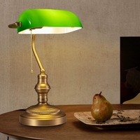 Lampe de table électrique classique en fer, LED E26 E27, verre vert, interrupteur à tirette, lumière de bureau décorative pour la maison, le salon, la chambre à coucher, la table de chevet