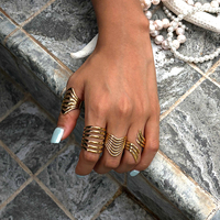 Cincin Baja Anti Karat Berlapis Emas 18K J&D Jewelry, Minimalis Multi-Layer Hollow Linear Open Ring, Perhiasan Tahan Air