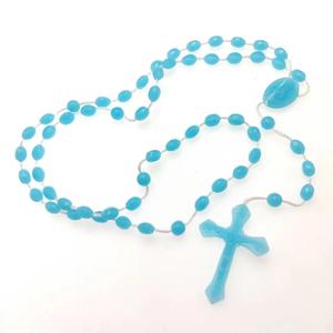 Collana Luminosa a Croce, Gioielli per il Commercio Estero, Collana Rosario Luminosa in Plastica, Filo di Perle che si Illumina al Buio - Product Image 1