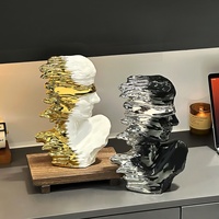 Ornement décoratif abstrait en céramique, style luxe léger et haut de gamme, pour salon et entrée, meubles TV/vin, cadeau de pendaison de crémaillère